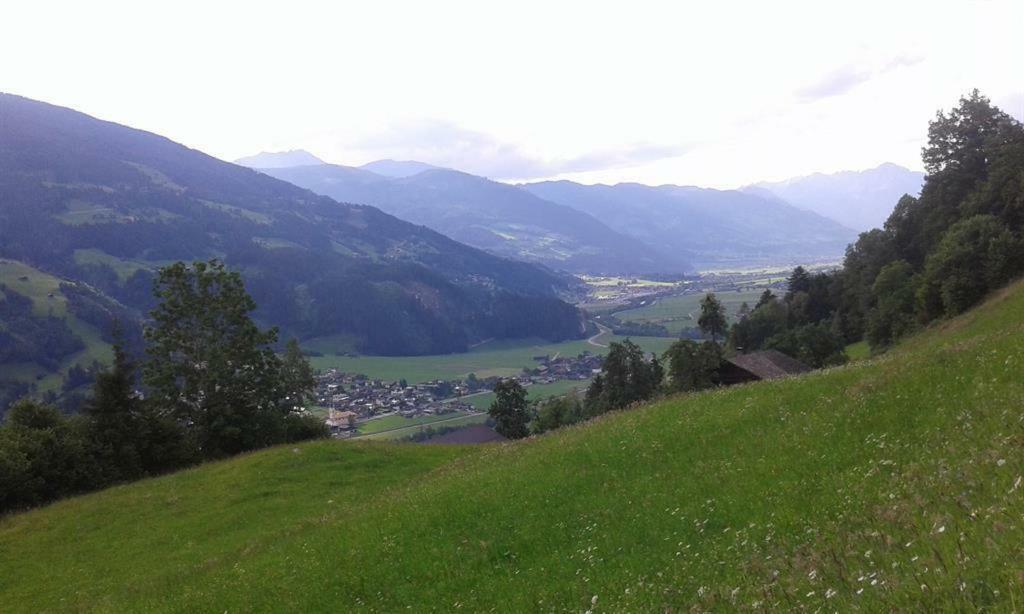 Schweinberger Sixtus Apartment Aschau Im Zillertal Bagian luar foto